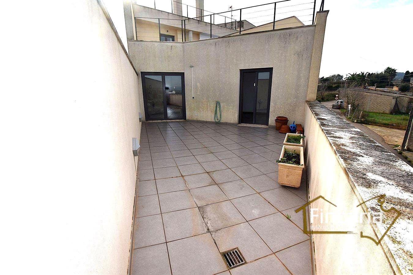 Piso de 3 habitaciones en Petra en venta - 335.000 € (Ref: 9484974)