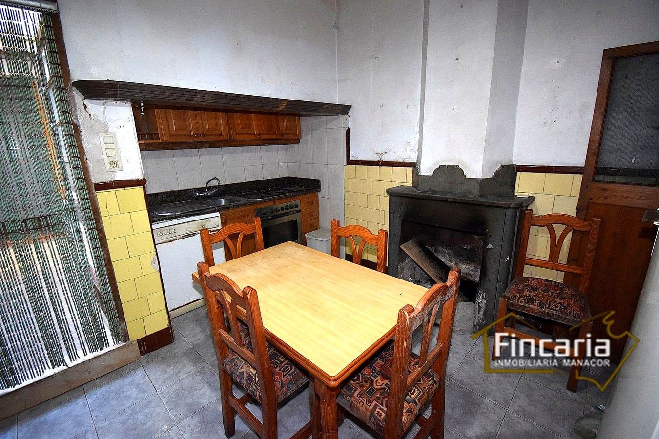 3 bedroom Villa for sale in Manacor - € 245,000 (Ref: 9489861)