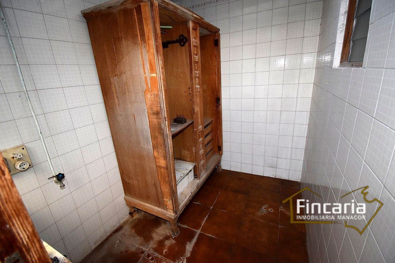 3 bedroom Villa for sale in Manacor - € 245,000 (Ref: 9489861)