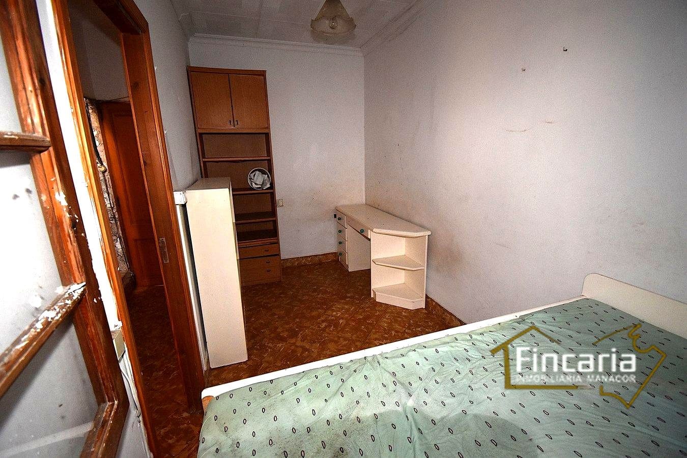 3 bedroom Villa for sale in Manacor - € 245,000 (Ref: 9489861)