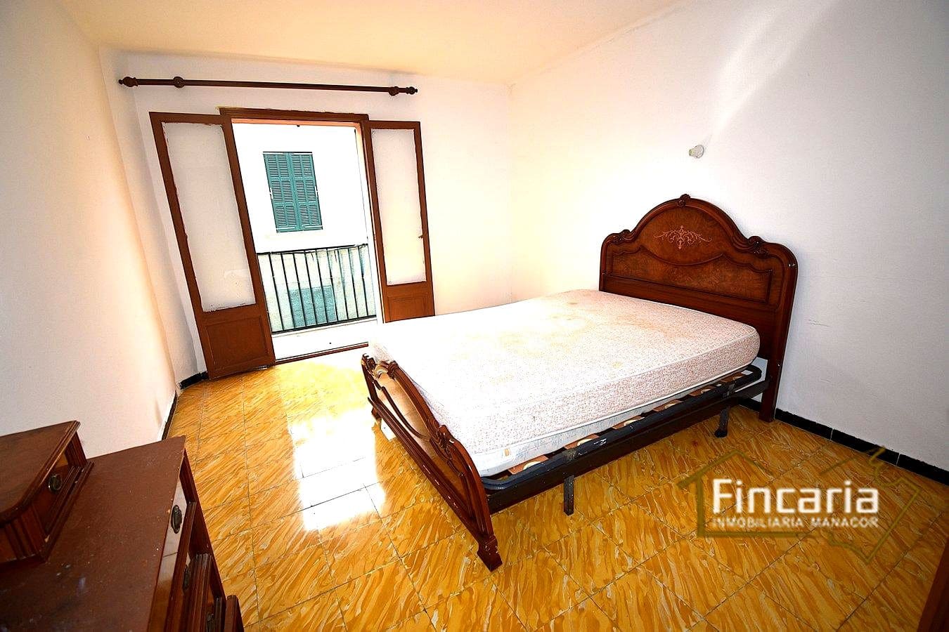 3 bedroom Flat for sale in Portocristo / Port de Manacor - € 216,000 (Ref: 9570278)
