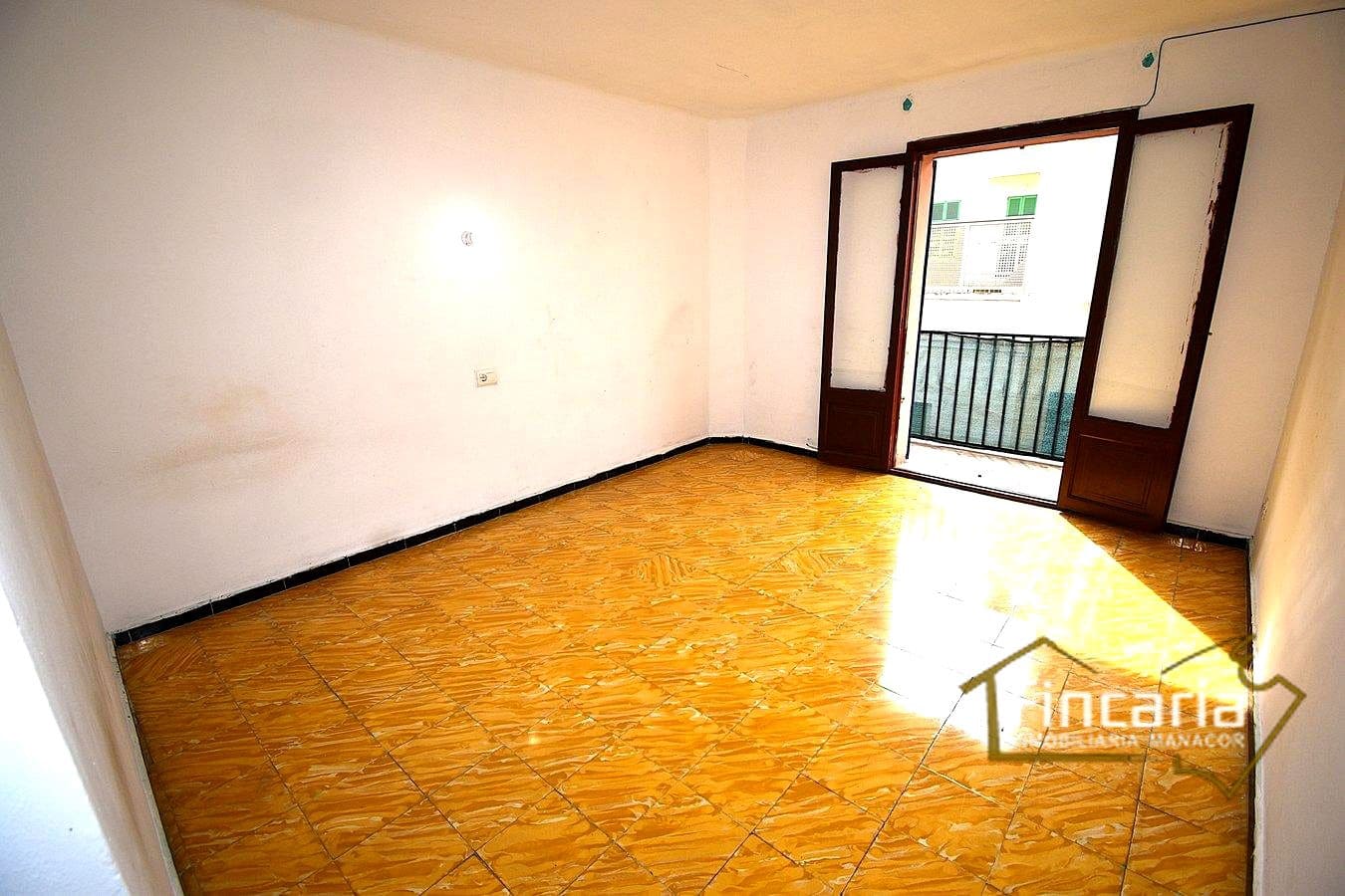 3 bedroom Flat for sale in Portocristo / Port de Manacor - € 216,000 (Ref: 9570278)