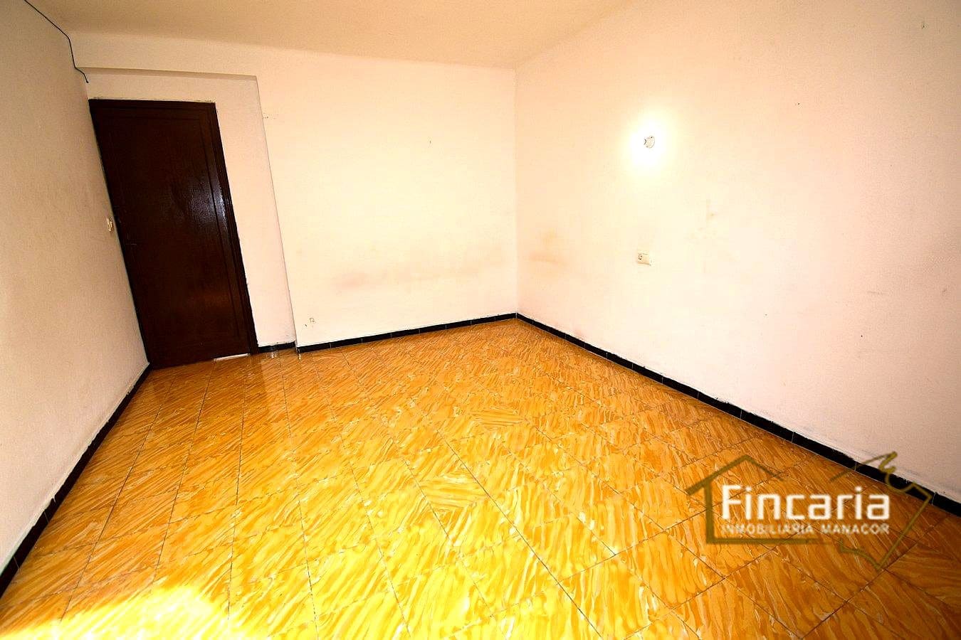 3 bedroom Flat for sale in Portocristo / Port de Manacor - € 216,000 (Ref: 9570278)