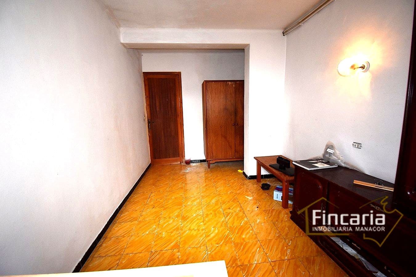 3 bedroom Flat for sale in Portocristo / Port de Manacor - € 216,000 (Ref: 9570278)
