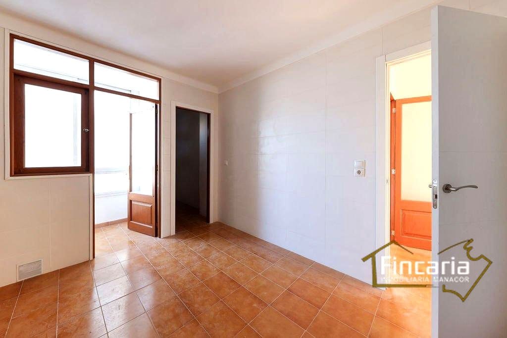 3 sypialnia Mieszkanie na sprzedaż w Manacor - 210 000 € (Ref: 9575358)