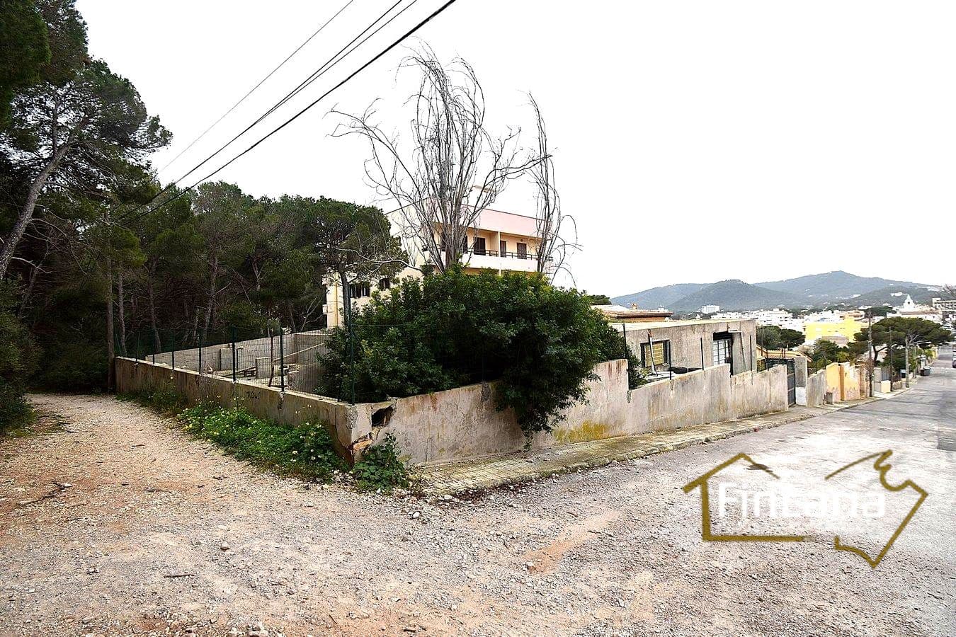 Mark till salu i Cala Ratjada - 480 000 € (Ref: 9645896)