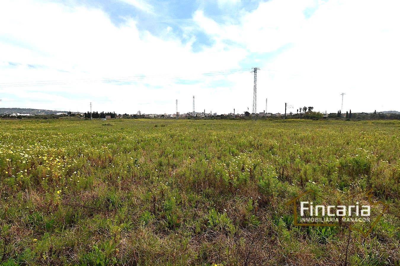 3 bedroom Finca/Country House for sale in Manacor - € 169,000 (Ref: 9737043)