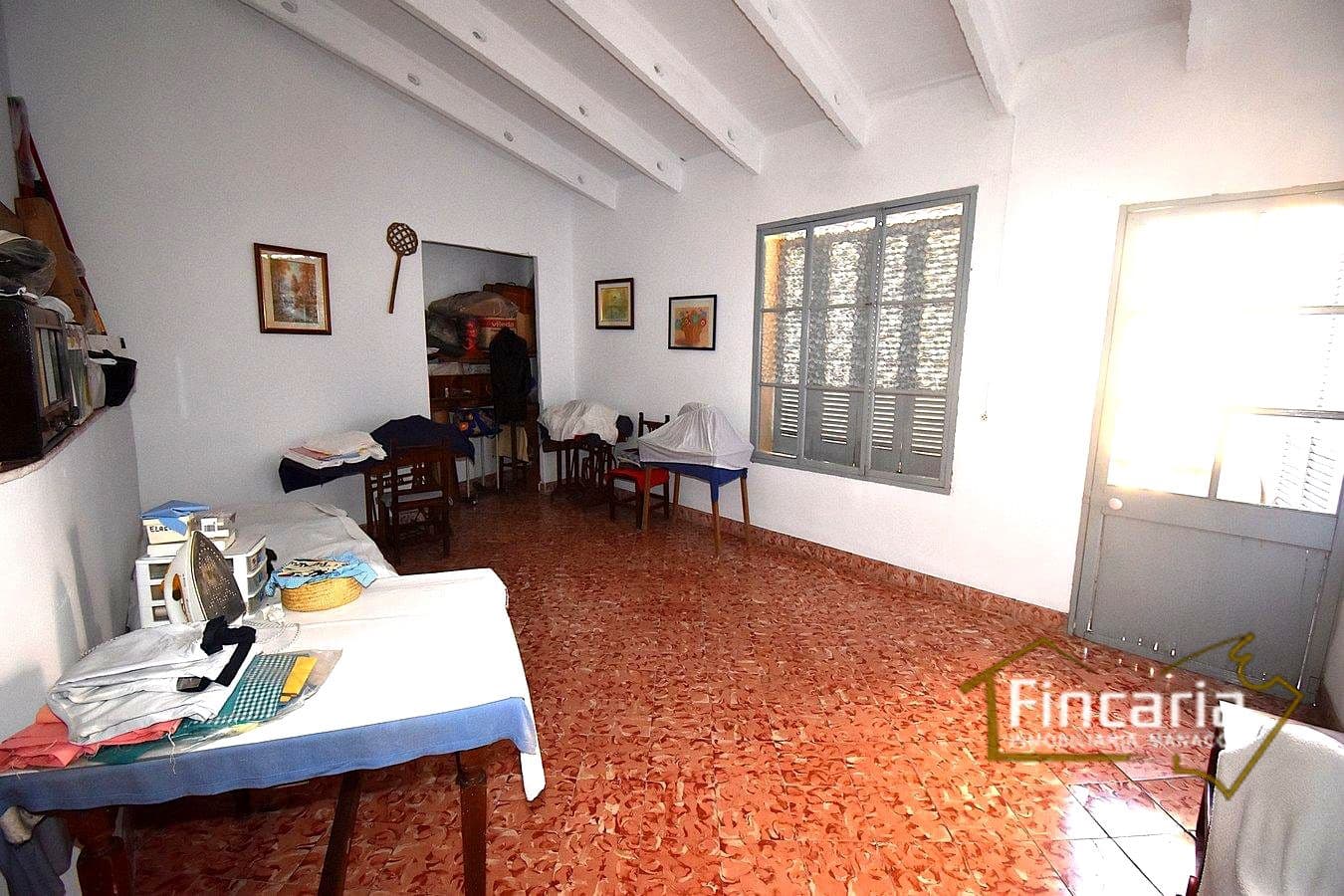 4 bedroom Villa for sale in Manacor with garage - € 450,000 (Ref: 9750962)