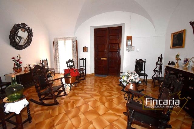 4 soverom Villa til salgs i Manacor med garasje - € 450 000 (Ref: 9750962)