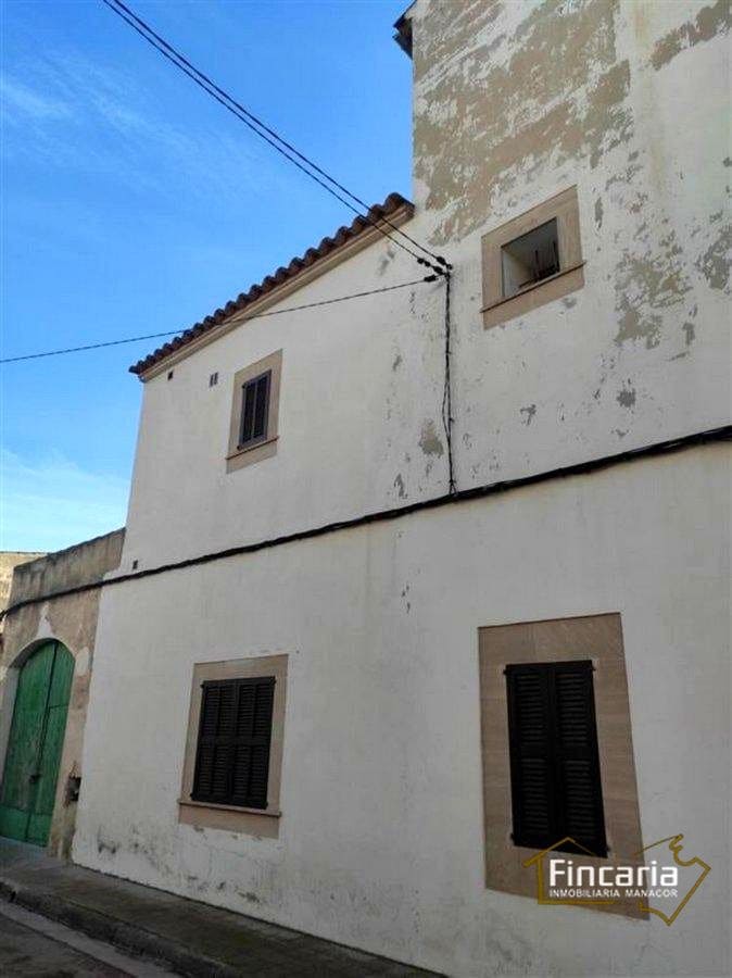 4 soverom Villa til salgs i Santanyi med garasje - € 750 000 (Ref: 9795158)