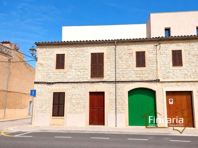 4 soveværelse Villa til salg i Santanyí med garage - € 750.000 (Ref: 9795158)