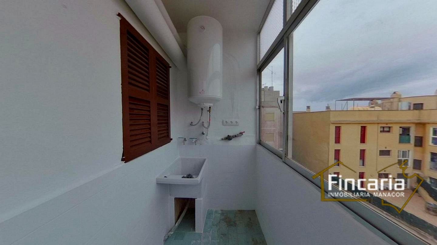 Piso de 3 habitaciones en Manacor en venta - 184.000 € (Ref: 9802556)