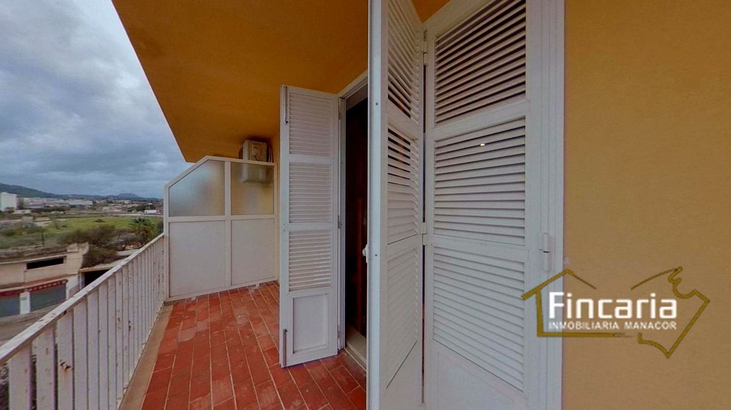 Piso de 3 habitaciones en Manacor en venta - 184.000 € (Ref: 9802556)