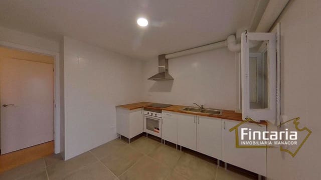 3 bedroom Flat for sale in Manacor - € 184,000 (Ref: 9802556)