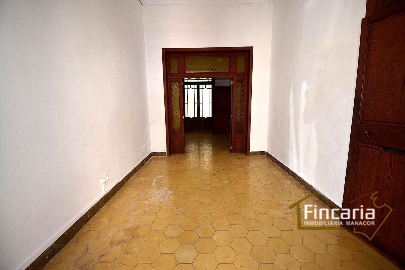 3 bedroom Flat for sale in Manacor - € 265,000 (Ref: 9827616)