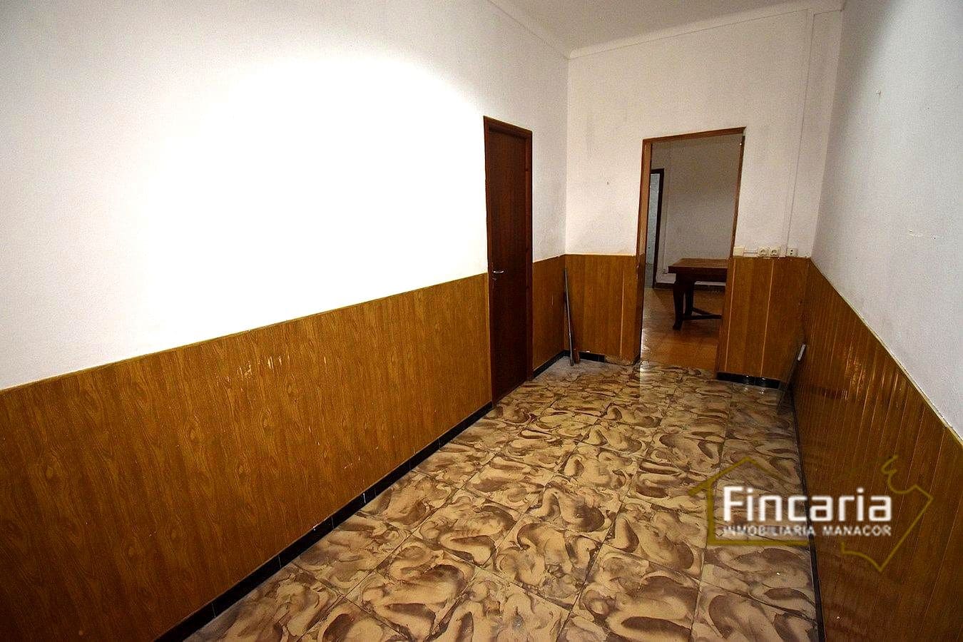 3 bedroom Flat for sale in Manacor - € 265,000 (Ref: 9827616)