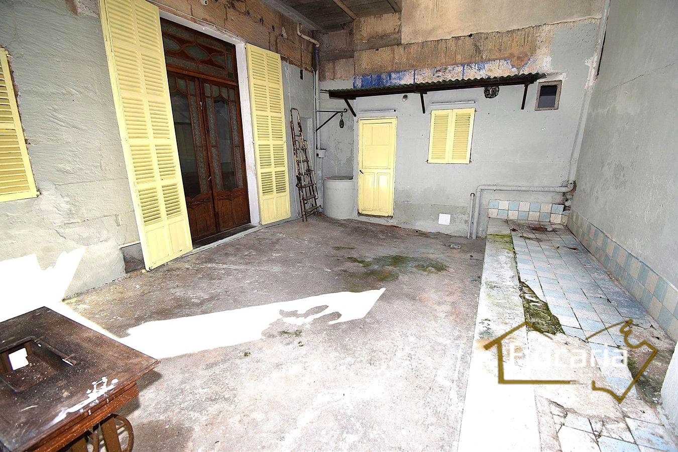 3 bedroom Flat for sale in Manacor - € 265,000 (Ref: 9827616)