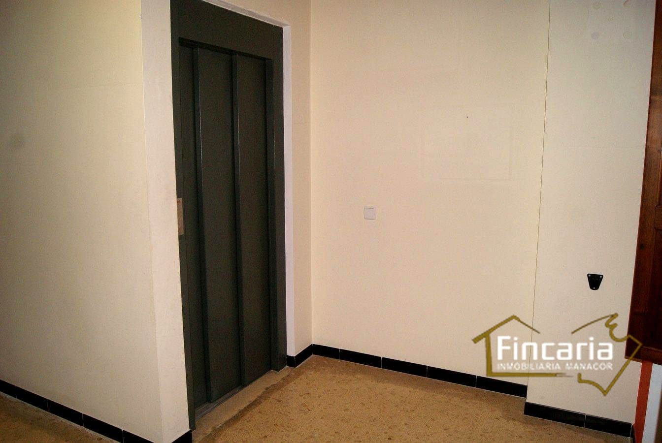 Escritório para arrendar em Manacor - 1 200 € (Ref: 9888412)