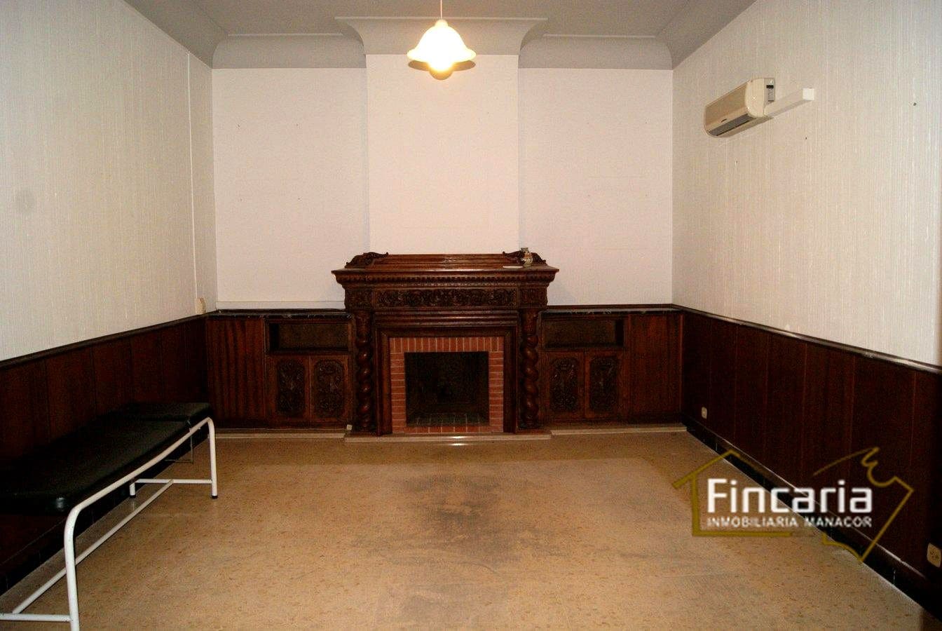 Escritório para arrendar em Manacor - 1 200 € (Ref: 9888412)