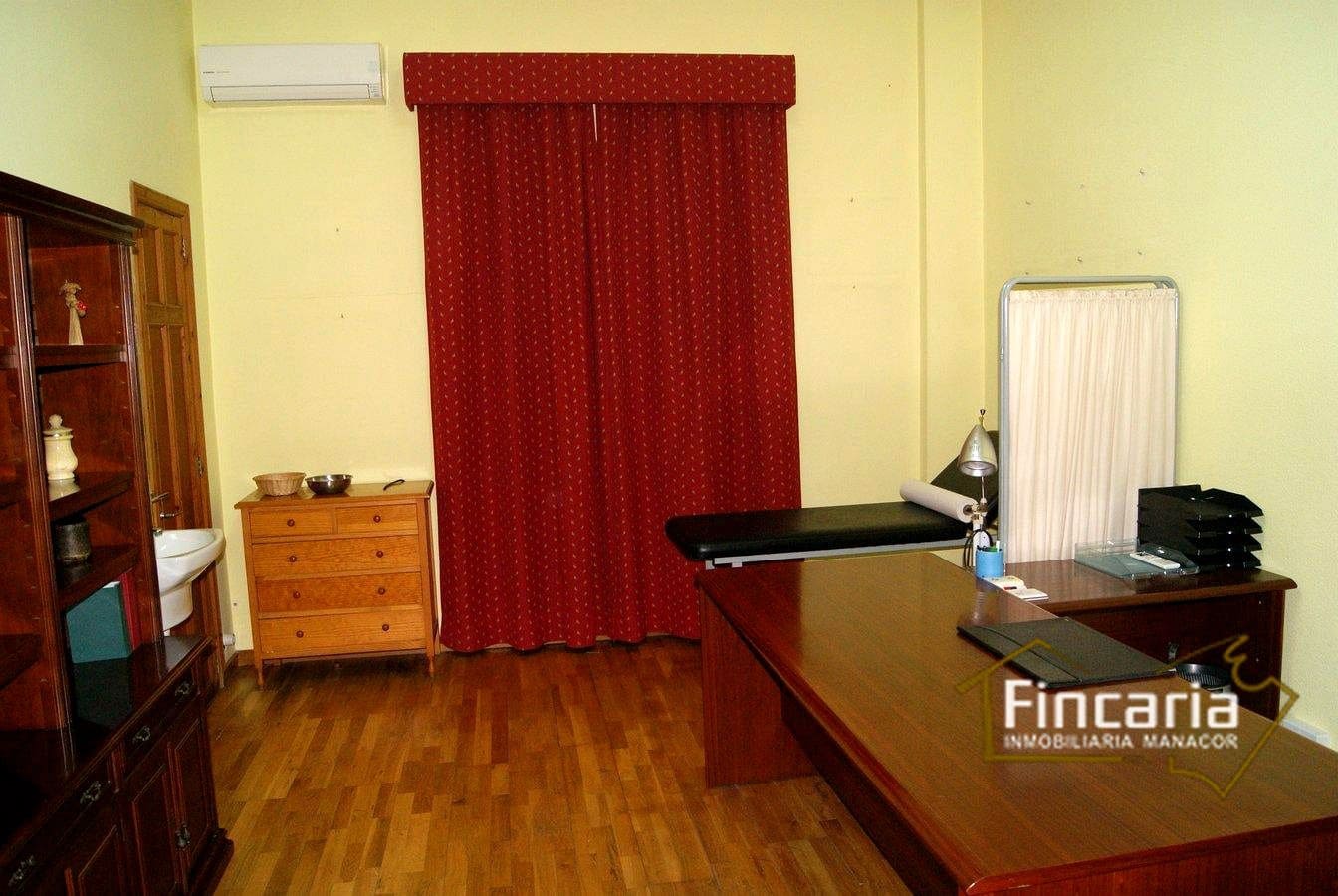 Escritório para arrendar em Manacor - 1 200 € (Ref: 9888412)