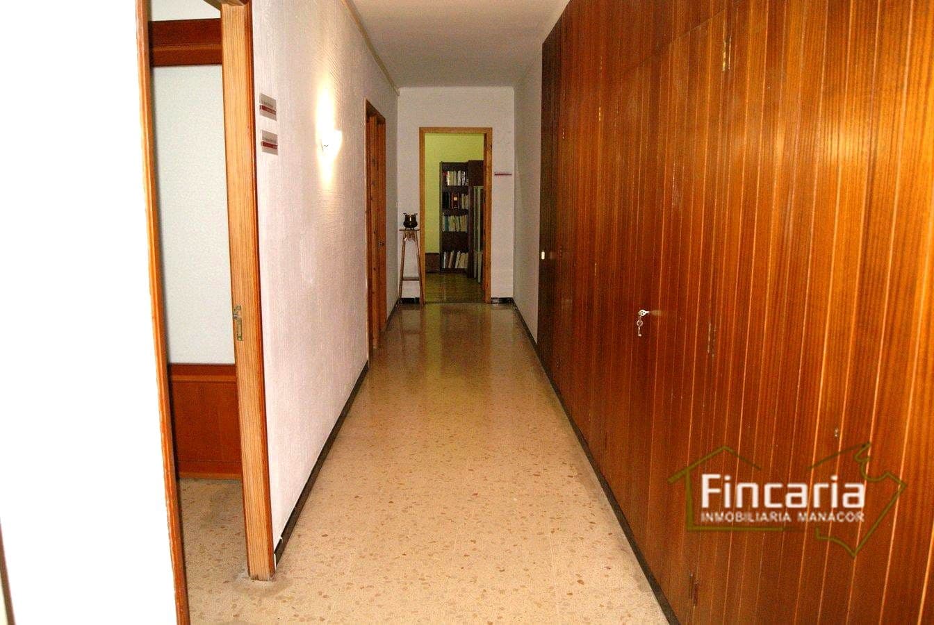 Escritório para arrendar em Manacor - 1 200 € (Ref: 9888412)