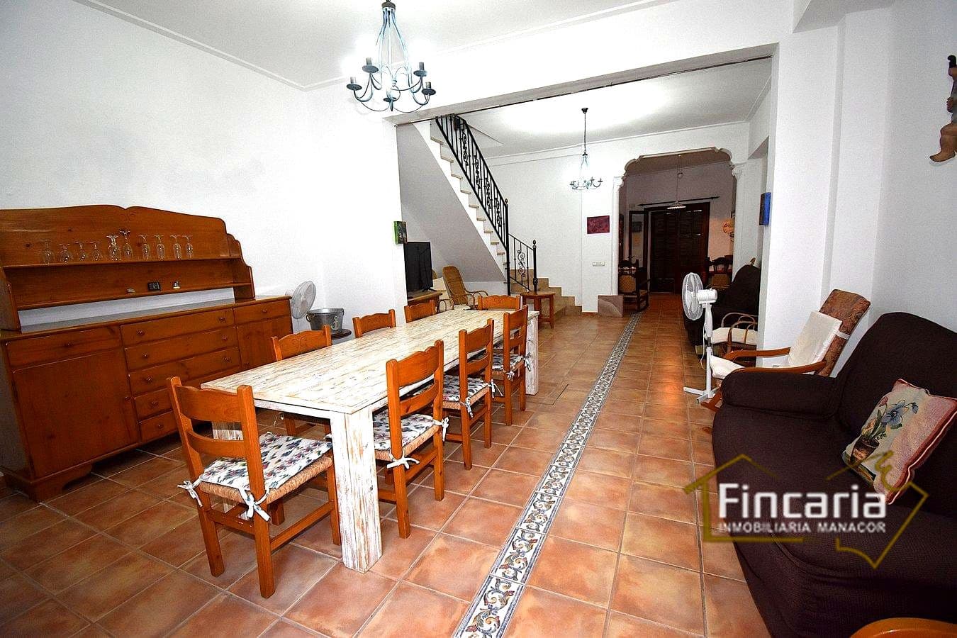 4 slaapkamer Villa te huur in Portocristo / Port de Manacor - € 1.700 (Ref: 9891015)