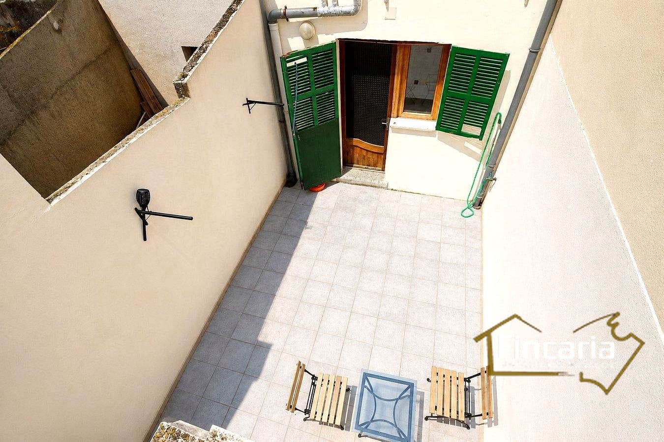 2 bedroom Villa for sale in Manacor with garage - € 315,000 (Ref: 9937184)