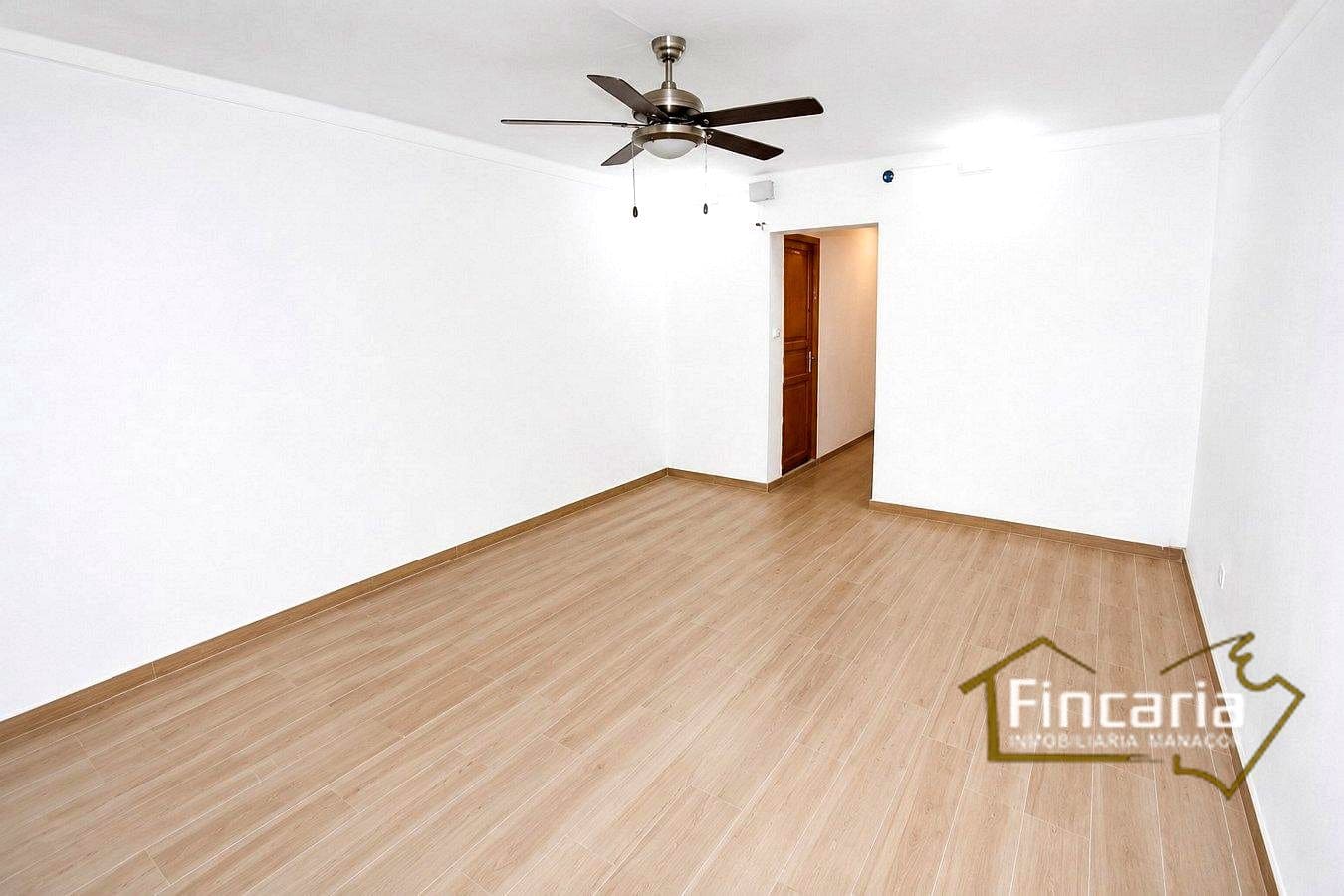 2 bedroom Villa for sale in Manacor with garage - € 315,000 (Ref: 9937184)