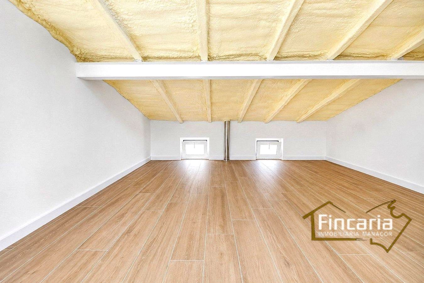 2 bedroom Villa for sale in Manacor with garage - € 315,000 (Ref: 9937184)