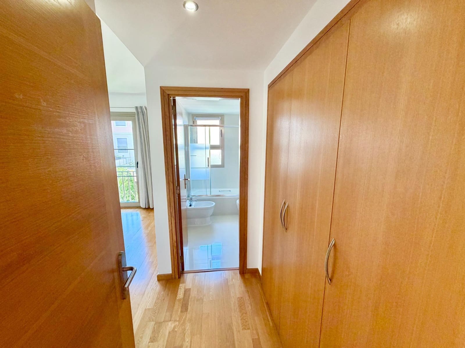 3 soverom Leilighet til leie i Palma de Mallorca med svømmebasseng garasje - € 2 000 (Ref: 10067945)