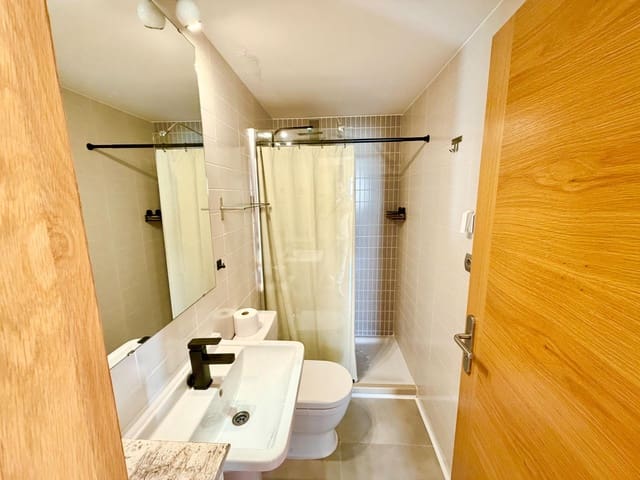 3 soverom Leilighet til leie i Palma de Mallorca med svømmebasseng garasje - € 2 000 (Ref: 10067945)