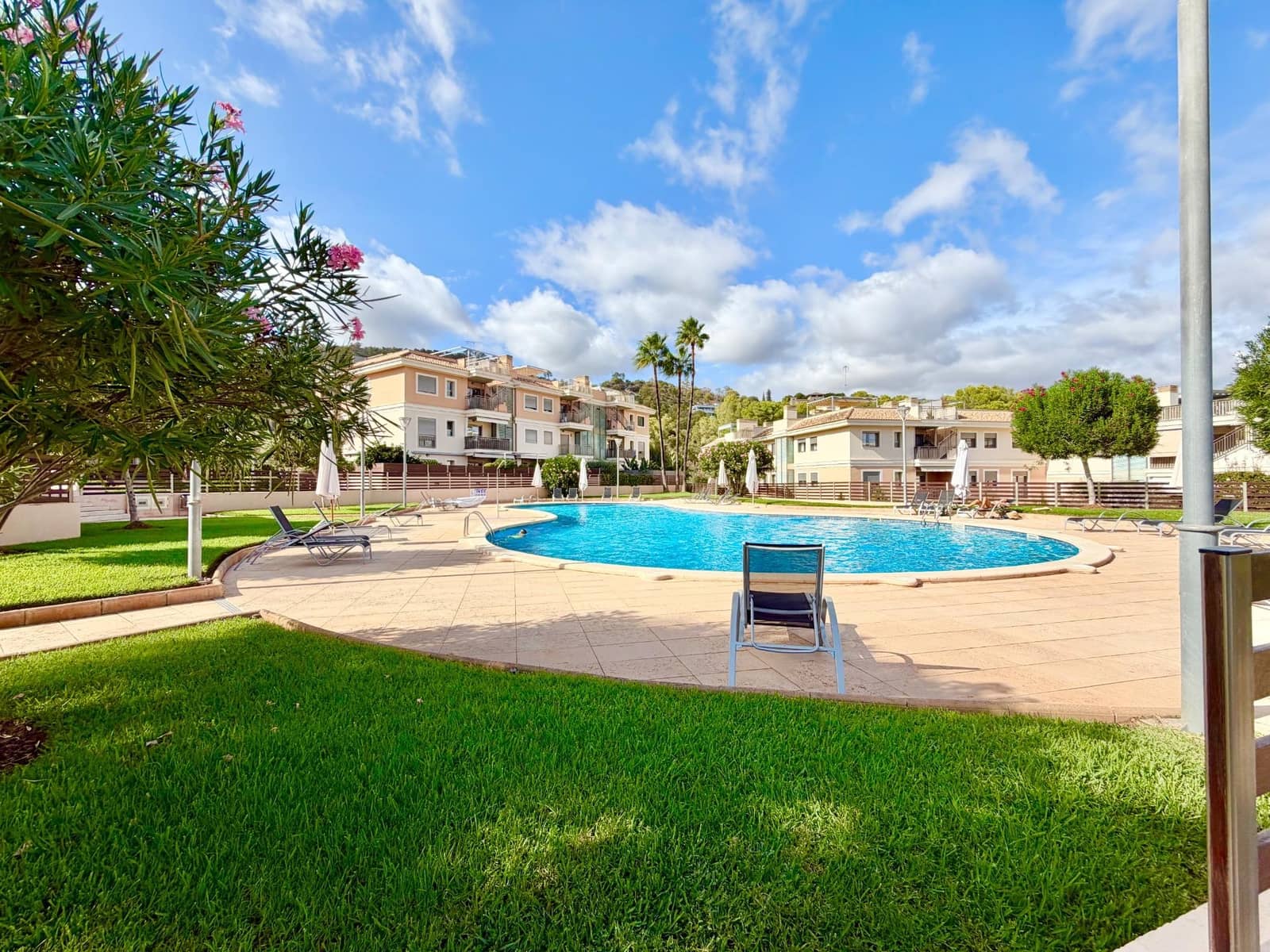 3 soverom Leilighet til leie i Palma de Mallorca med svømmebasseng garasje - € 2 000 (Ref: 10067945)