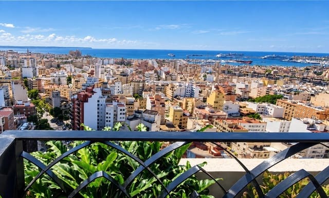 2 sovrum Lägenhet till salu i Palma de Mallorca med garage - 1 990 000 € (Ref: 10067946)