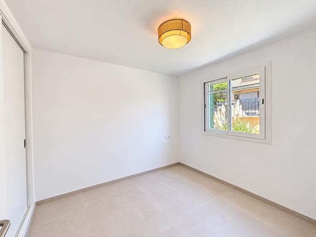 4 quarto Moradia Geminada para venda em Sa Cabaneta / La Cabaneta, Marratxí com piscina - 789 000 € (Ref: 10086161)