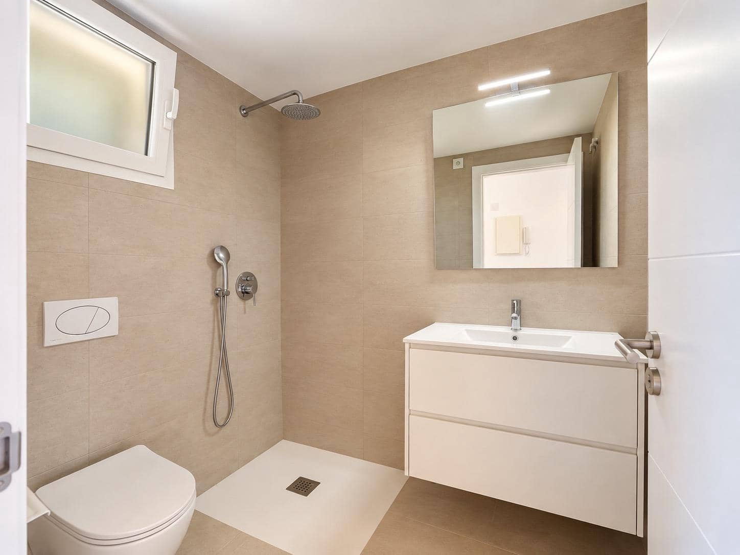 4 quarto Moradia Geminada para venda em Sa Cabaneta / La Cabaneta com piscina - 789 000 € (Ref: 10086161)