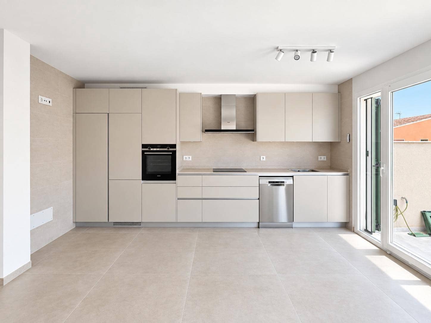 4 quarto Moradia Geminada para venda em Sa Cabaneta / La Cabaneta com piscina - 789 000 € (Ref: 10086161)