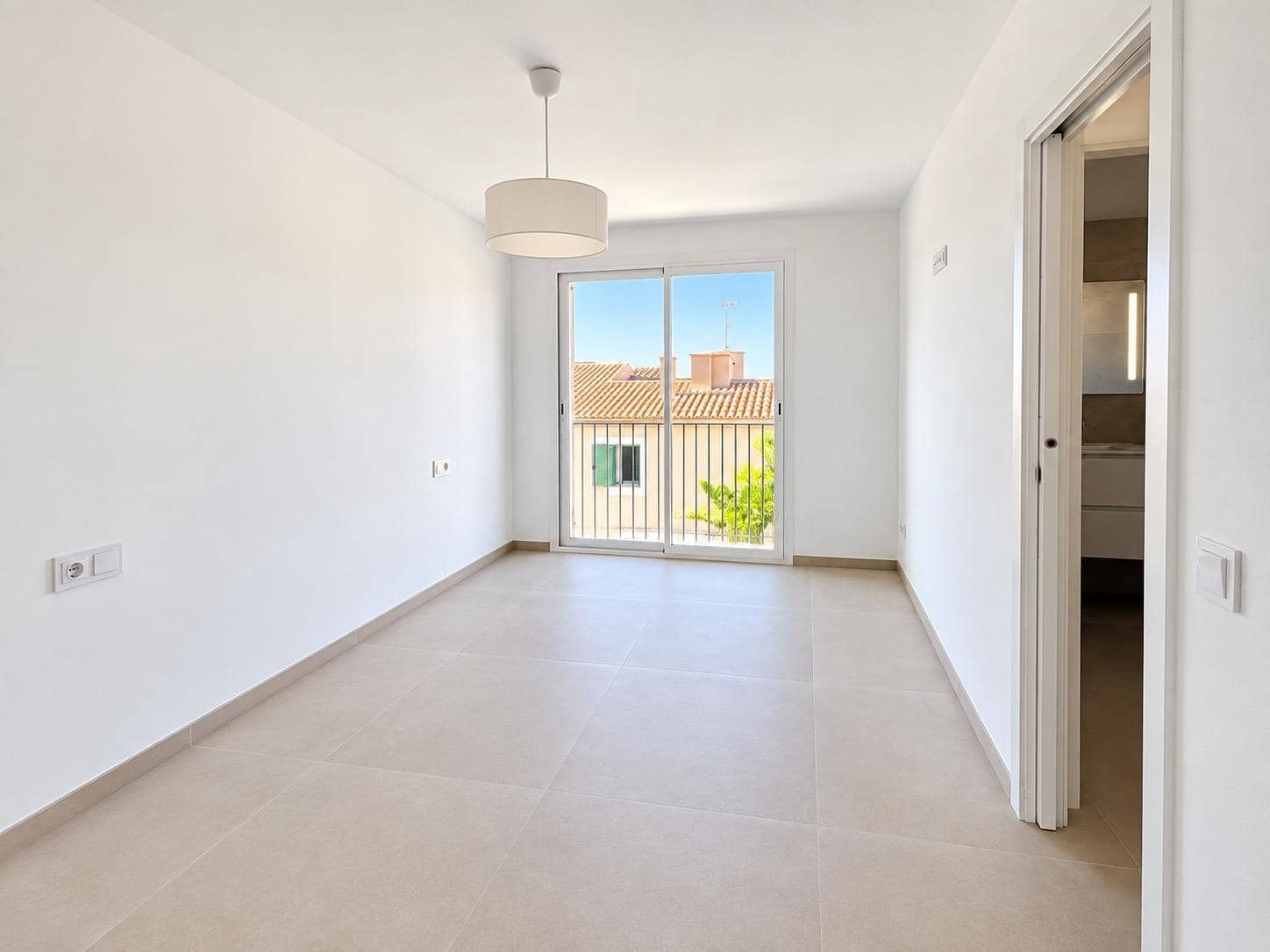 4 quarto Moradia Geminada para venda em Sa Cabaneta / La Cabaneta com piscina - 789 000 € (Ref: 10086161)