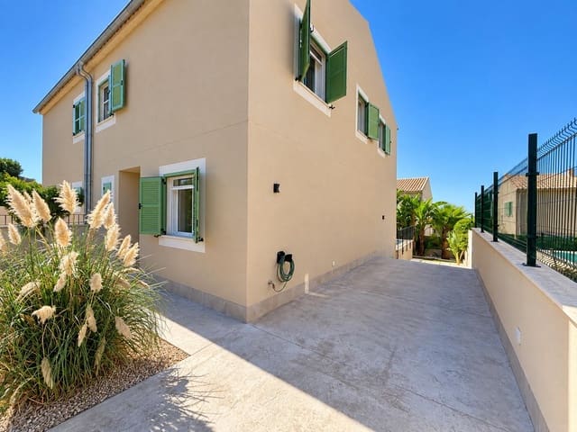 4 quarto Moradia Geminada para venda em Sa Cabaneta / La Cabaneta, Marratxí com piscina - 789 000 € (Ref: 10086161)
