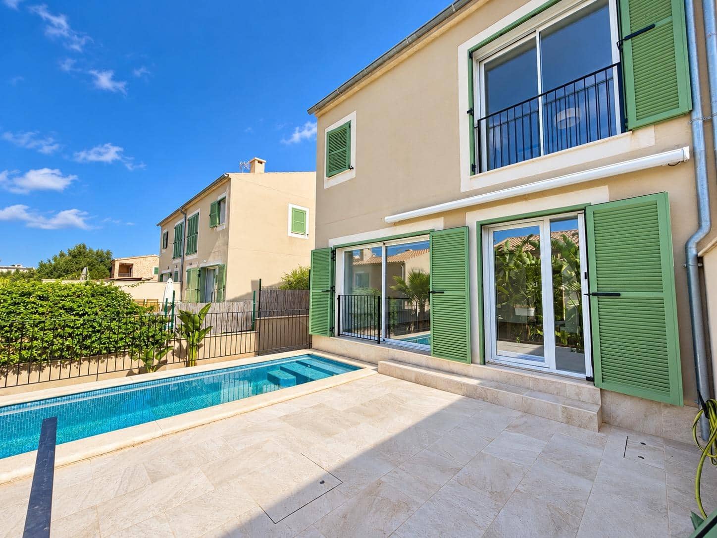 4 quarto Moradia Geminada para venda em Sa Cabaneta / La Cabaneta com piscina - 789 000 € (Ref: 10086161)