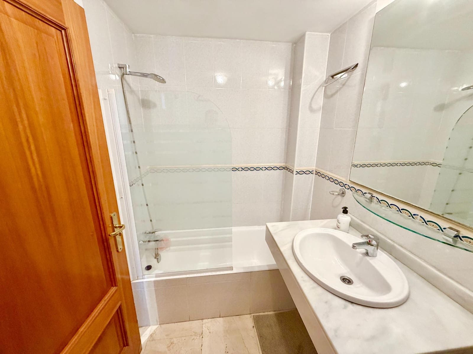 3 slaapkamer Appartement te huur in Palma de Mallorca met zwembad garage - € 2.550 (Ref: 10129499)