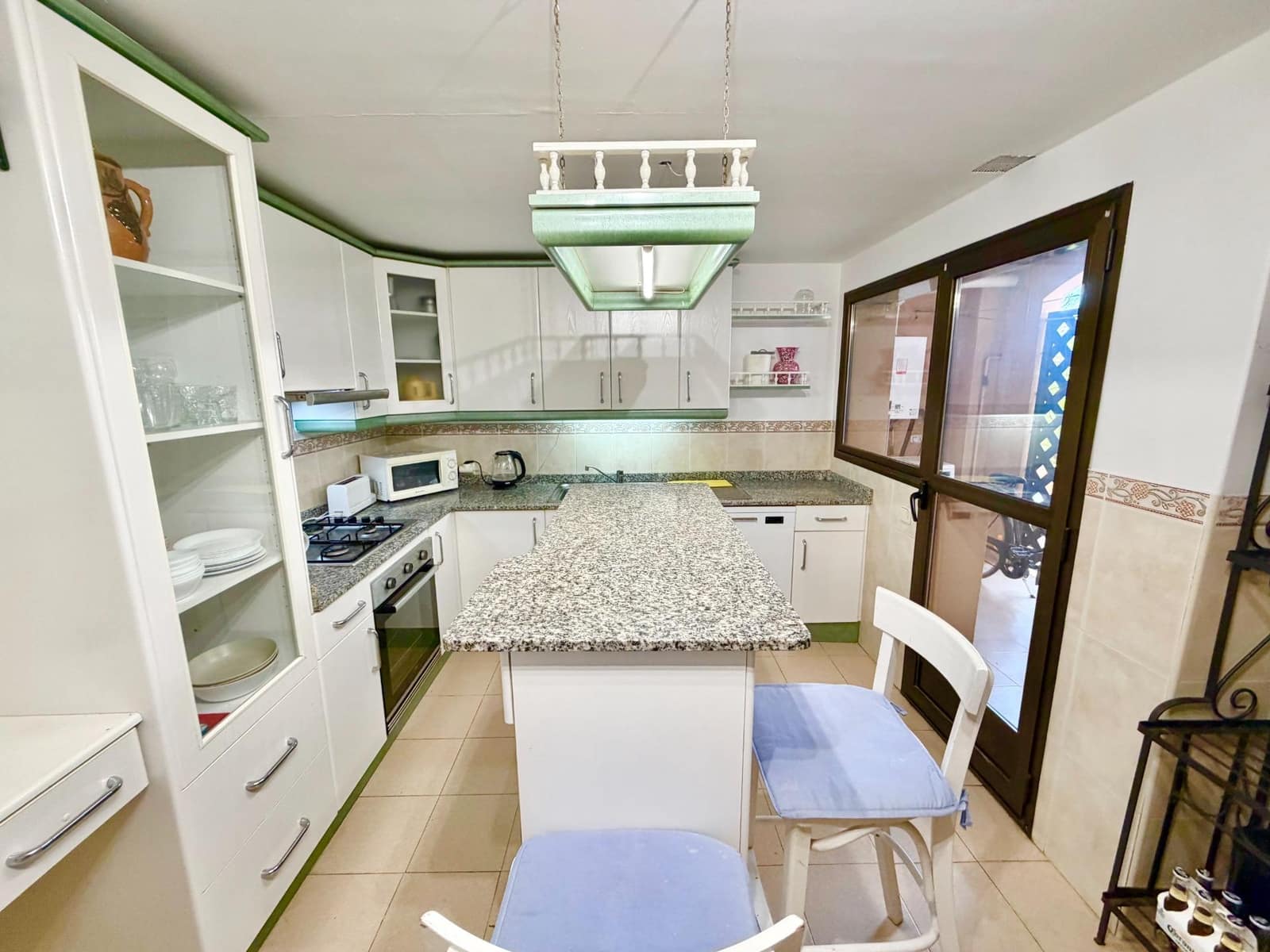 3 slaapkamer Appartement te huur in Palma de Mallorca met zwembad garage - € 2.550 (Ref: 10129499)