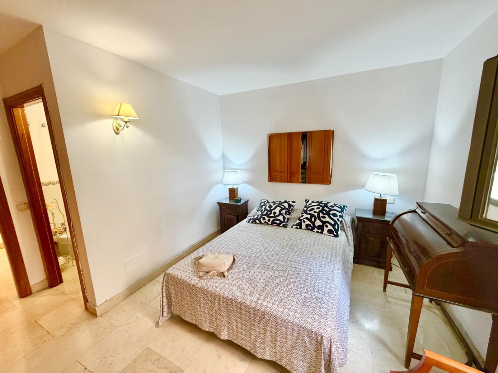 3 slaapkamer Appartement te huur in Palma de Mallorca met zwembad garage - € 2.550 (Ref: 10129499)