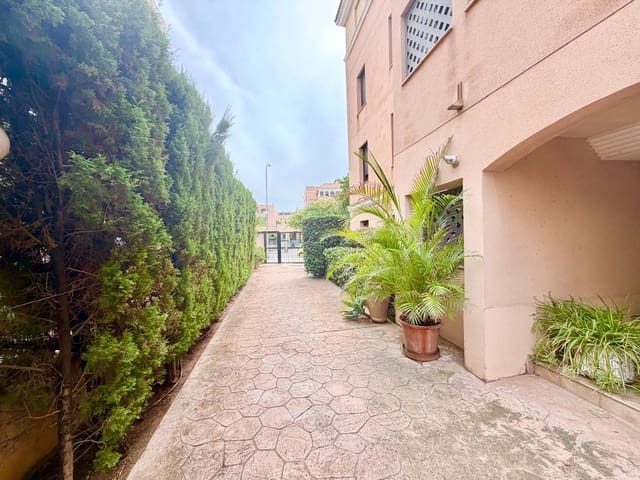 3 slaapkamer Appartement te huur in Palma de Mallorca met zwembad garage - € 2.550 (Ref: 10129499)