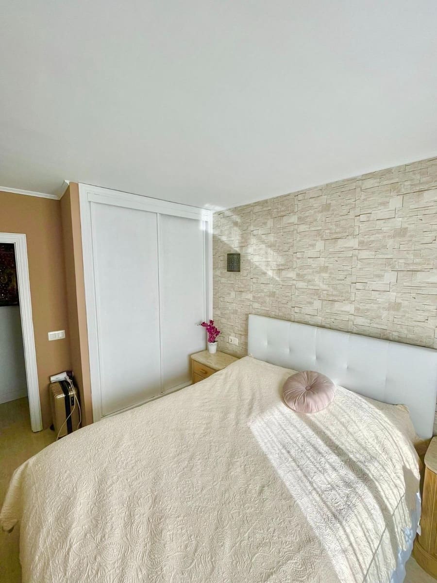 3 bedroom Flat for sale in Palma de Mallorca with garage - € 540,000 (Ref: 10132029)
