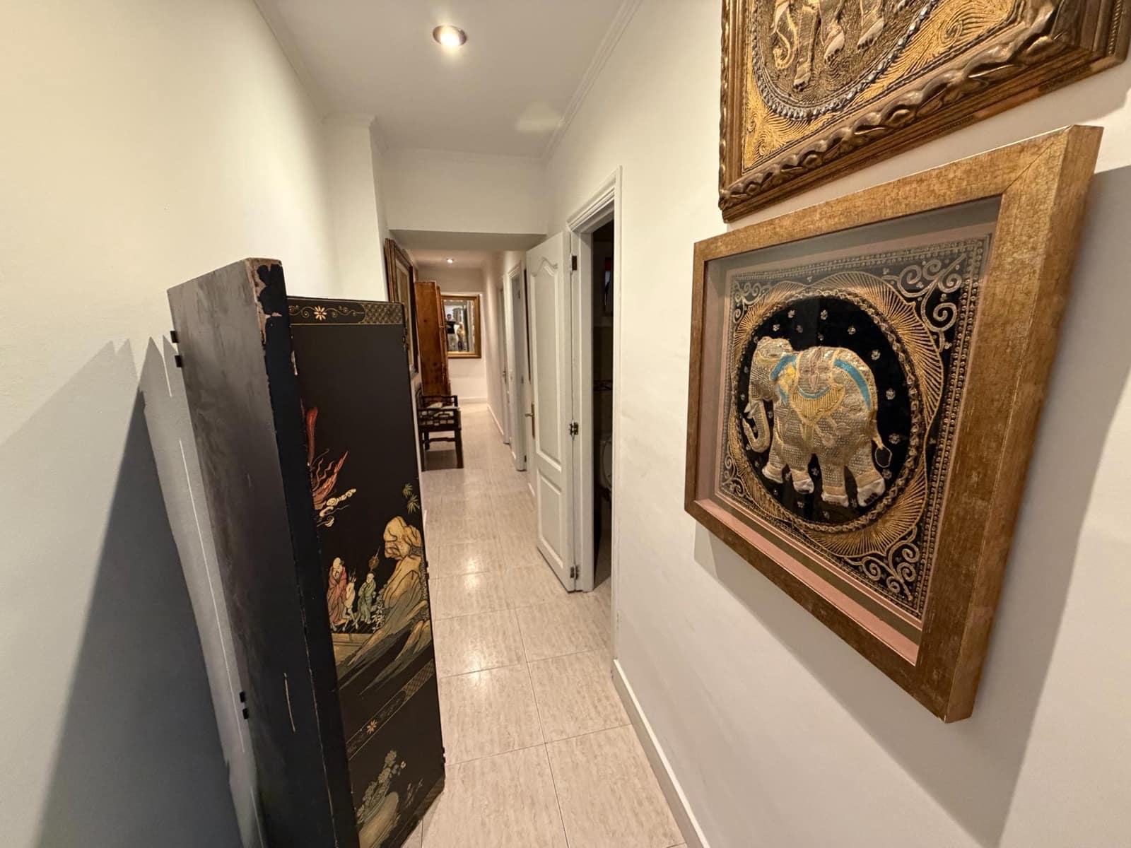 3 bedroom Flat for sale in Palma de Mallorca with garage - € 540,000 (Ref: 10132029)