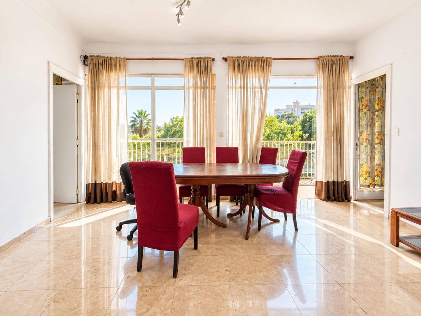 7 soveværelse Lejlighed til salg i Palma de Mallorca - € 895.000 (Ref: 10139734)