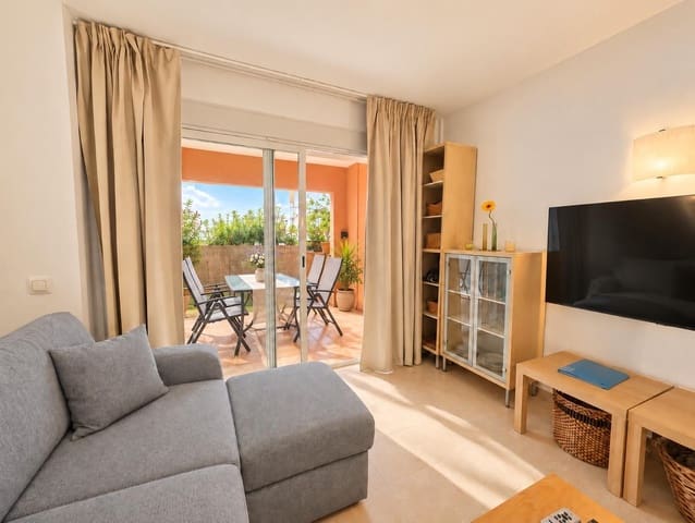 1 slaapkamer Appartement te koop in Llucmajor met zwembad garage - € 349.000 (Ref: 10161522)