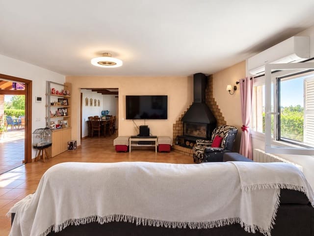 3 quarto Quinta/Casa Rural para venda em Sencelles com piscina garagem - 690 000 € (Ref: 10183141)