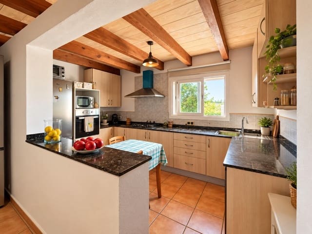 3 quarto Quinta/Casa Rural para venda em Sencelles com piscina garagem - 690 000 € (Ref: 10183141)
