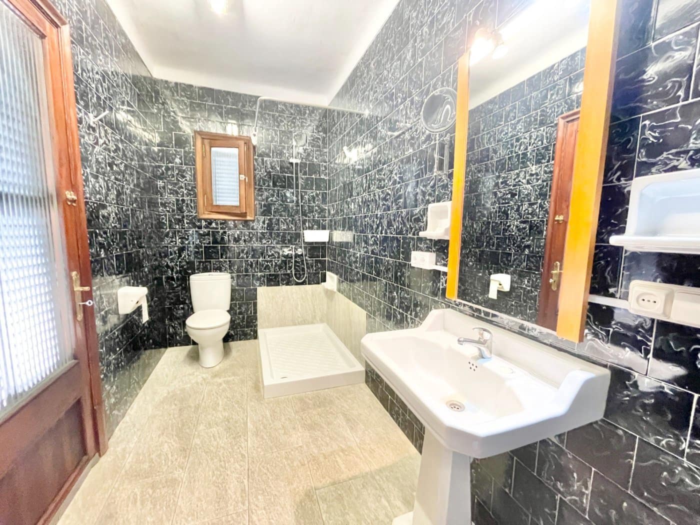 3 bedroom Villa for rent in L'Arenal / S'Arenal with garage - € 1,500 (Ref: 10187113)